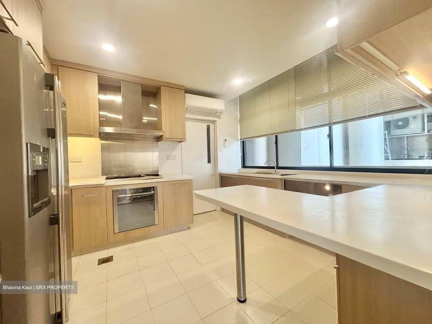The Colonnade (D10), Condominium #593157441